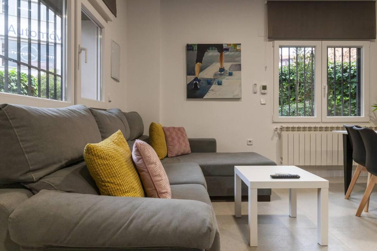 Apartamento Bronce By Clabao Madrid Bagian luar foto